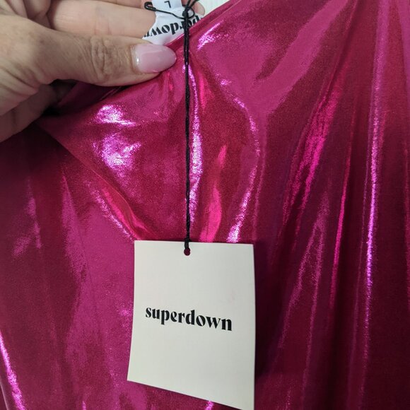 REVOLVE - SUPERDOWN -BARBIE - Picture 4 of 5